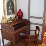 La Maison Bizienne - D'hotes De Charme 4*