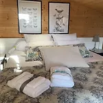 Bed & Breakfast La Maison Bizienne - D'hotes De Charme 4*