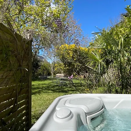 La Maison Bizienne&spa Bed & Breakfast